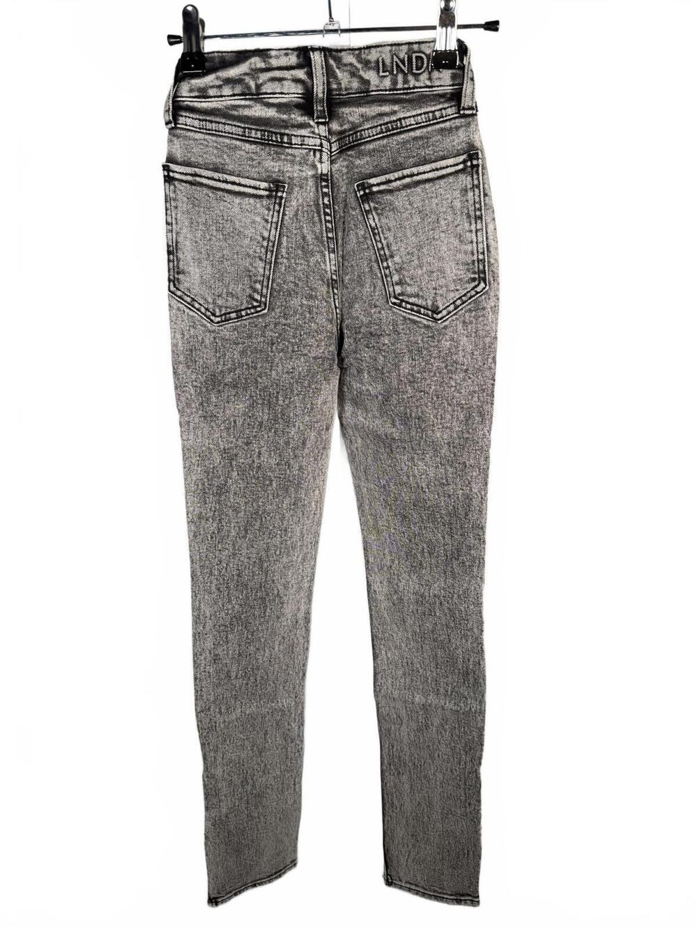 NWT LNDN Landon Denim Acid Wash Ankle Zip Straight Leg Jeans Women’s Size 22 - Picture 3 of 8